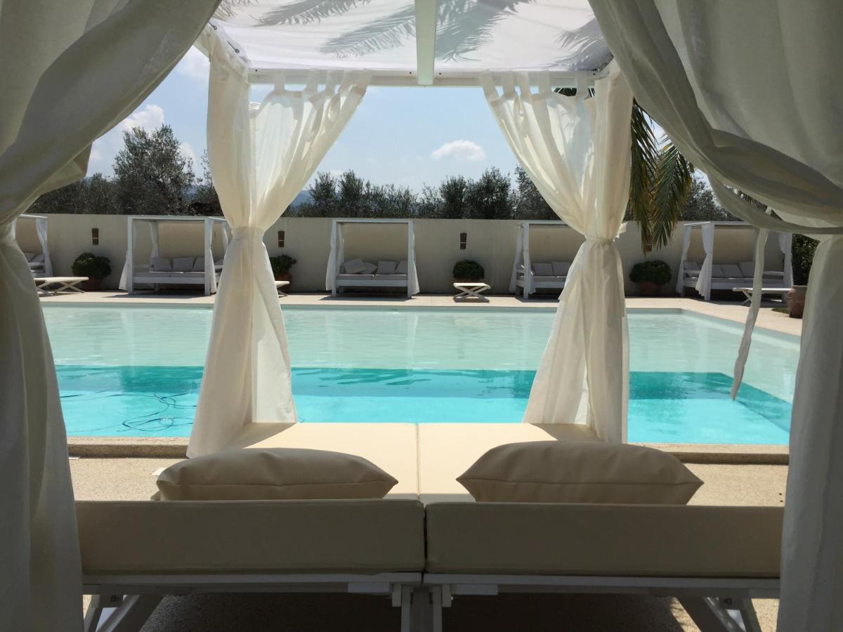 Апарт отель Relais Le Fornacelle Кастаньето-Кардуччи Экстерьер фото